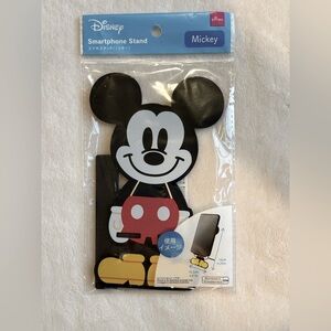 NWT Disney Mickey Mouse Smartphone Stand -